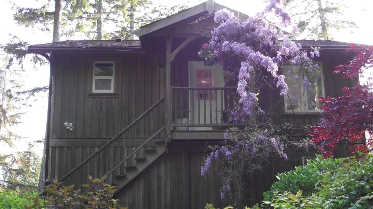 Secret Cove Cottage Suites Halfmoon Bay Buitenkant foto
